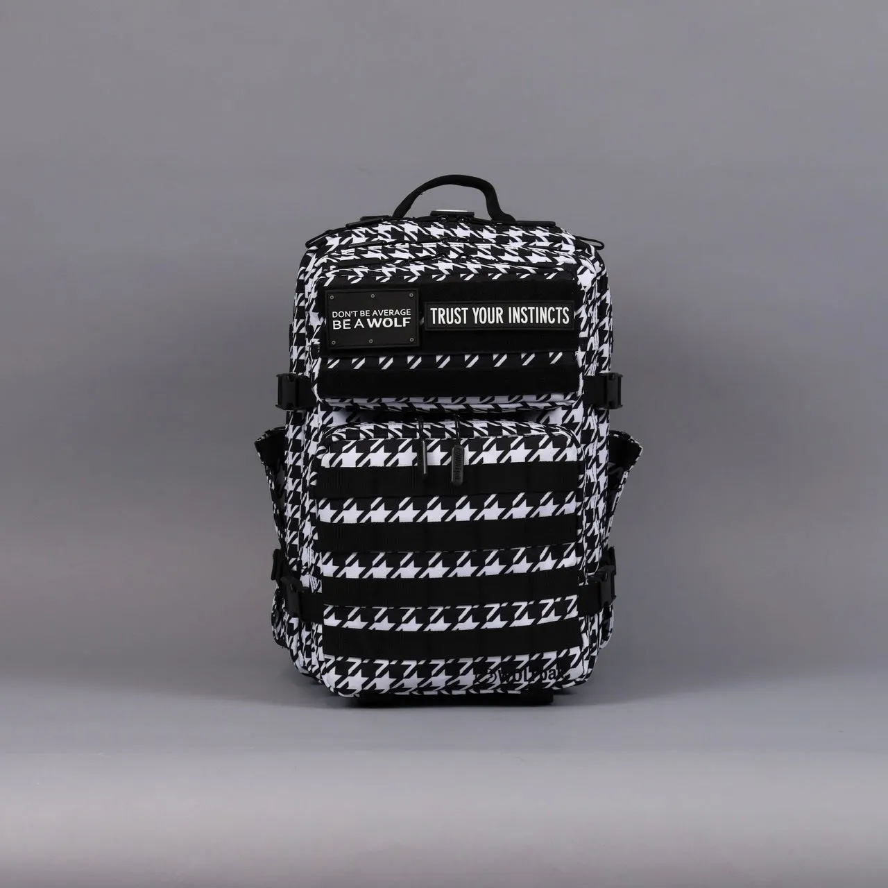 35L Backpack Houndstooth