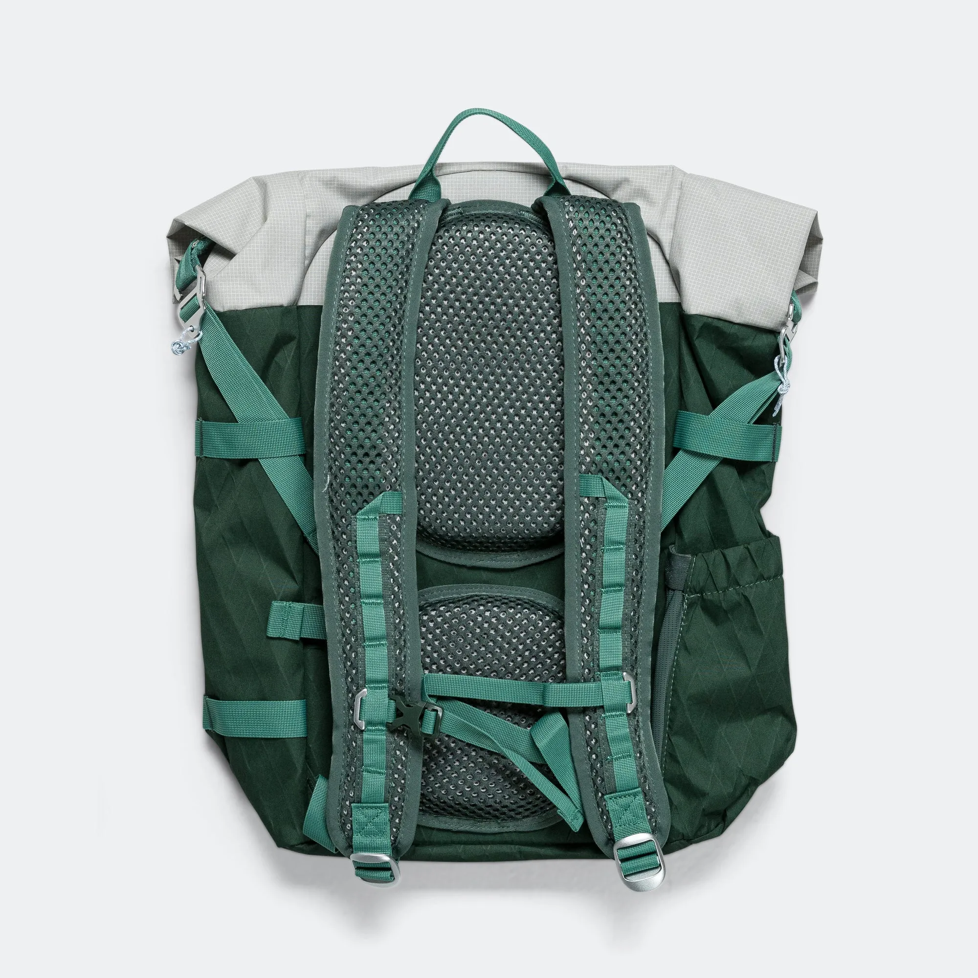 Aysen 32L Day Pack - Vintage Green/Lt Iron Ore-White