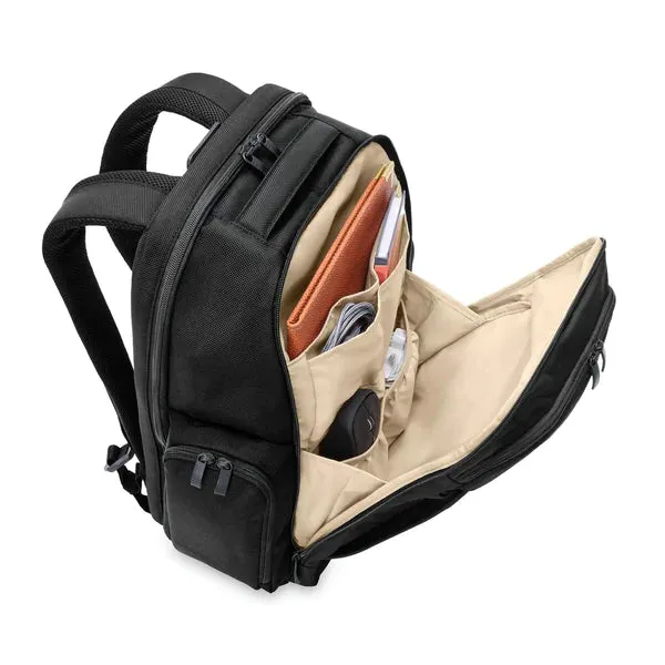 Briggs & Riley Baseline Traveler Backpack