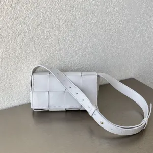 BV Belt Cassette White, For Women, Women’s Bags 7in/18cm 668572VMAY19009