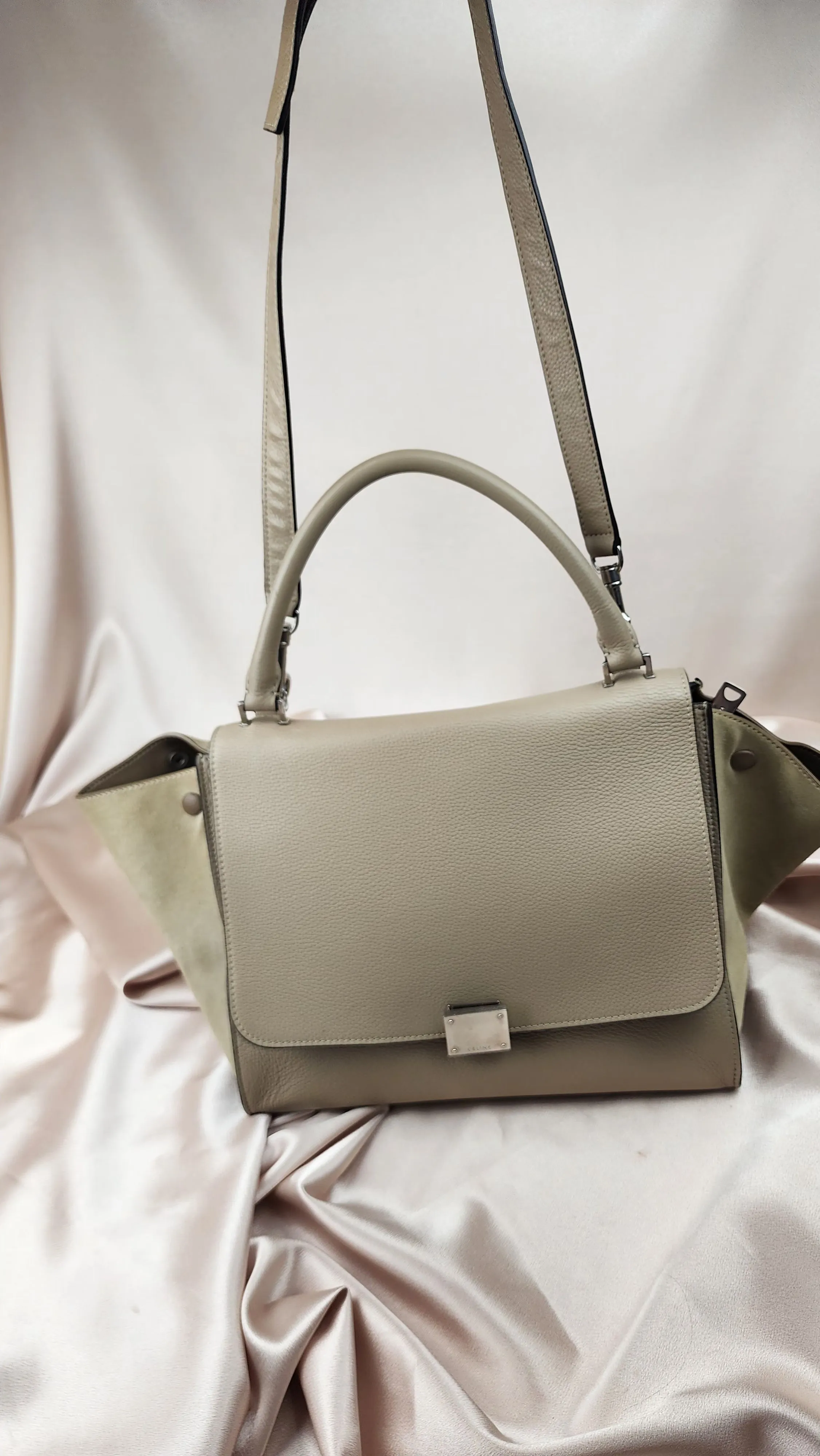 Celine Cream/Tan Leather and Suede Trapeze Hand Bag - 1157